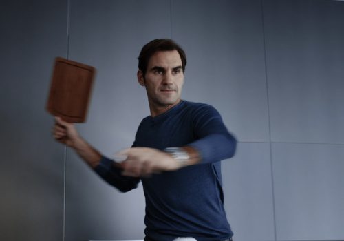 Jura "Roger vs. Robot"